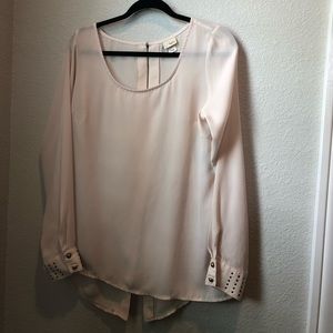 Perfect  Gorgeous Blouse For a Friday night
